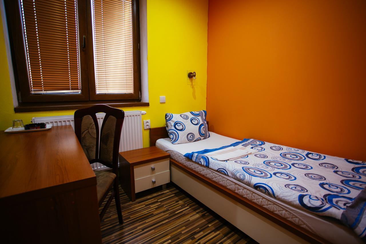 Hotel Central Sala Екстериор снимка